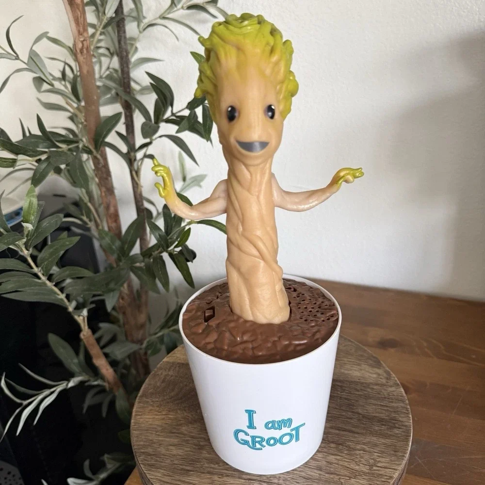 Disney I Am Groot Marvel Light Up Dancing Bubble Blower w Music 11